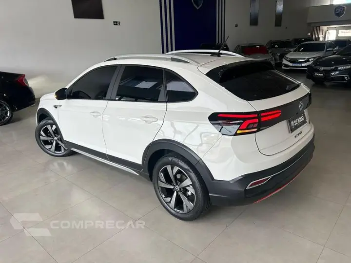 NIVUS HIGHLINE 1.0 200 TSI FLEX AUT.