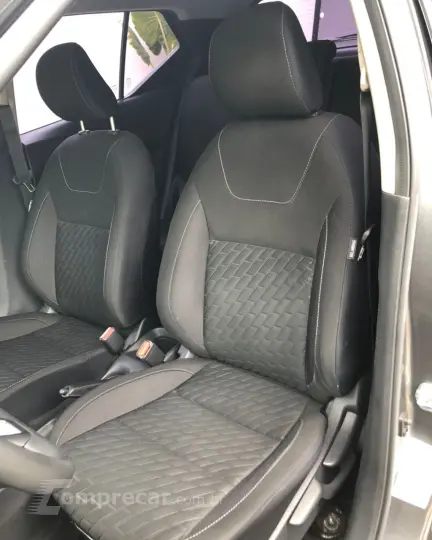 KICKS Sense 1.6 16V Flex Aut.