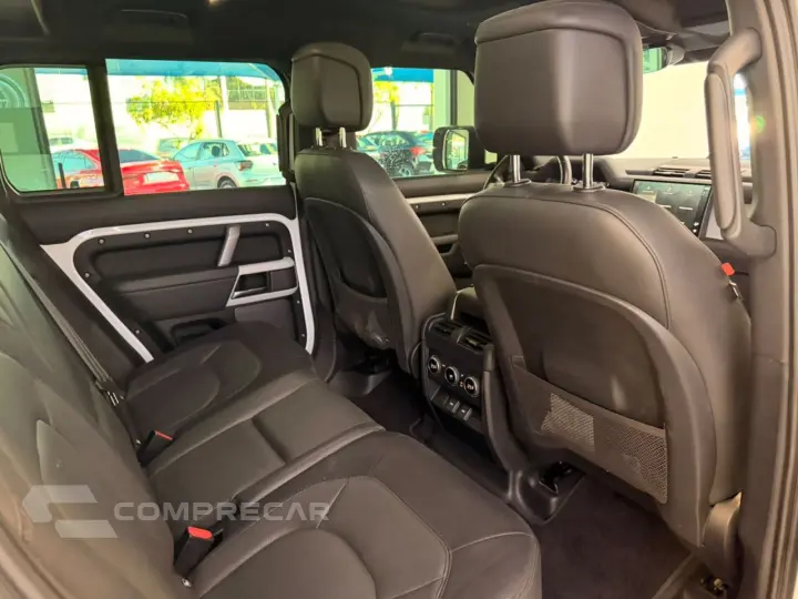 Defender 110 3.0 24V 4P D300 TURBO DIESEL MHEV HSE 110 AWD A