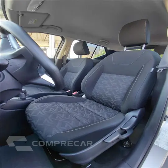 KICKS PLAY 1.6 16V FLEXSTART SENSE XTRONIC
