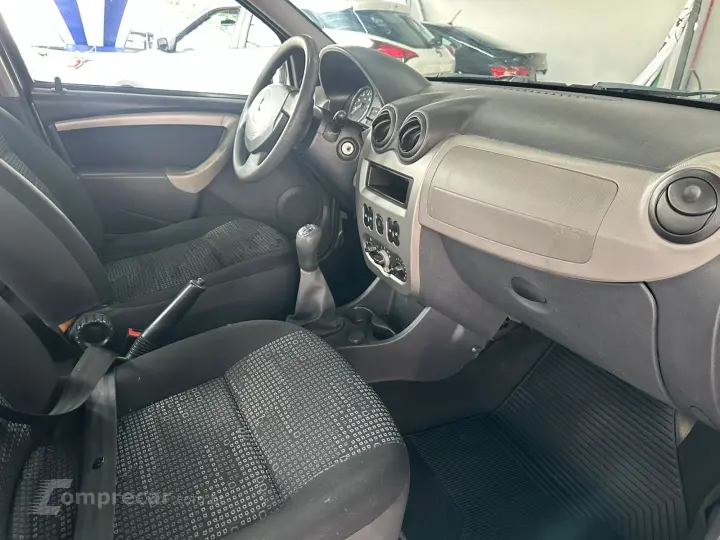 SANDERO Expression Hi-Flex 1.0 16V 5p