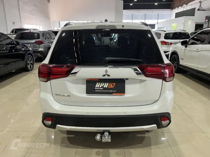 OUTLANDER 2.2 4X4 16V