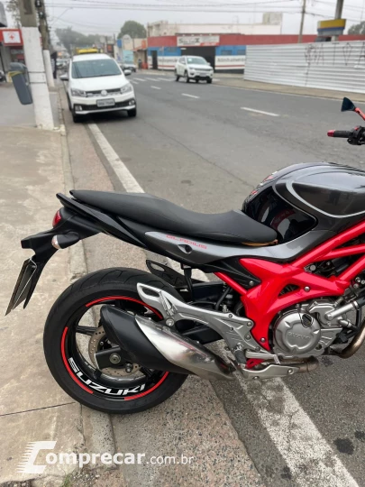 GLADIUS 650