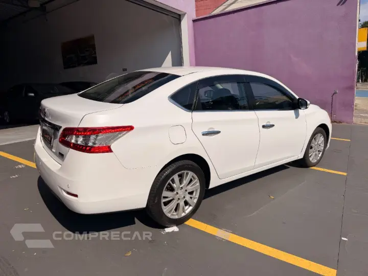 Sentra SL 2.0/ 2.0 Flex Fuel 16V Aut.