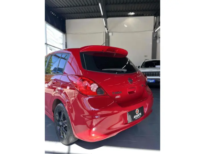 TIIDA 1.8 SL 16V FLEX 4P AUTOMÁTICO