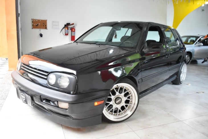 GOLF 2.0 MI GLX 8V