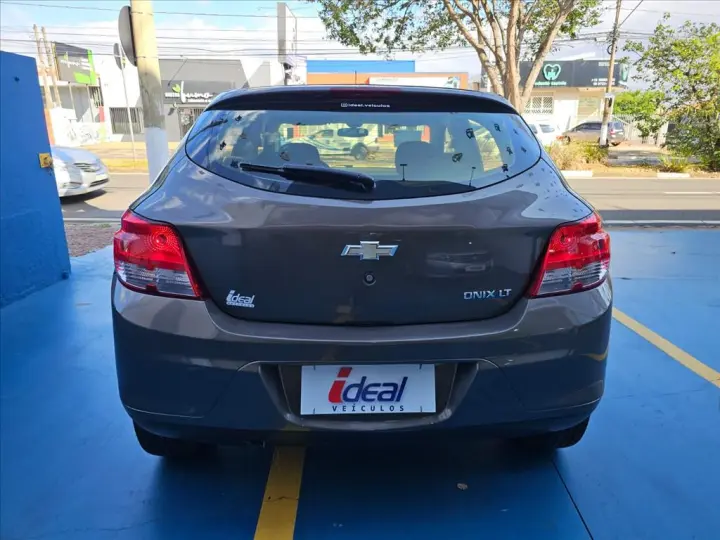 ONIX 1.0 MPFI LT 8V FLEX 4P MANUAL