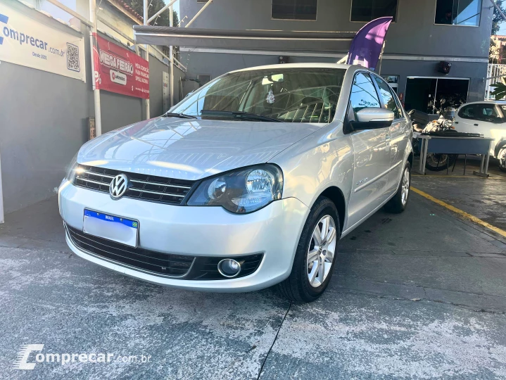POLO SEDAN 1.6 MI Comfortline 8V
