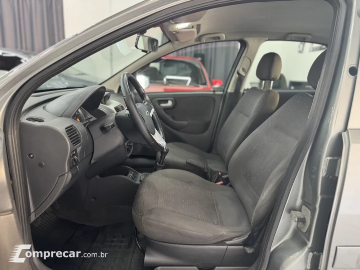 CORSA 1.4 MPFI Premium 8V