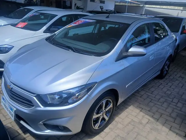 PRISMA - 1.4 MPFI LT 8V 4P MANUAL