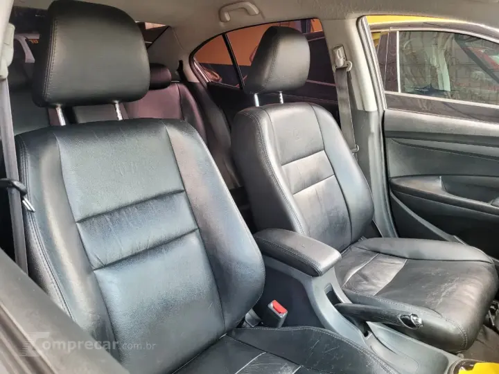 CITY Sedan LX 1.5 Flex 16V 4p Aut.