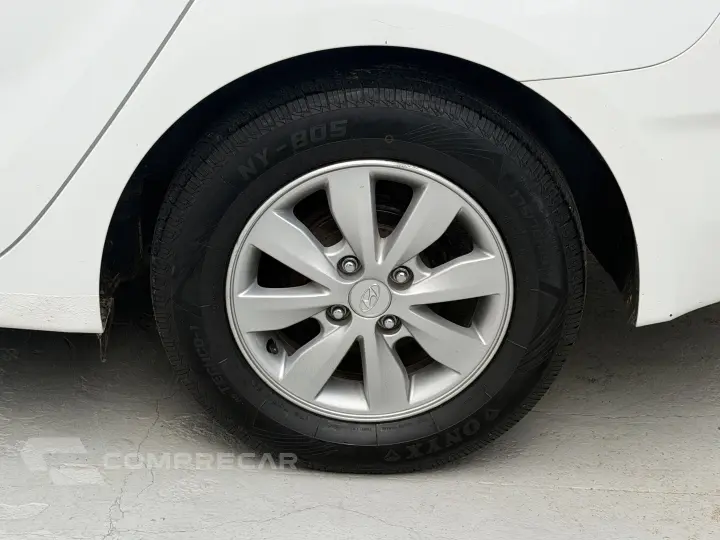 HB20S 1.6 COMFORT STYLE 16V FLEX 4P AUTOMÁTICO