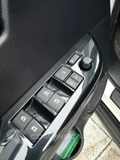 HILUX 2.8 D-4d Turbo CD SRX 4X4