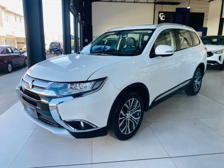 OUTLANDER 2.0 Comfort 16V