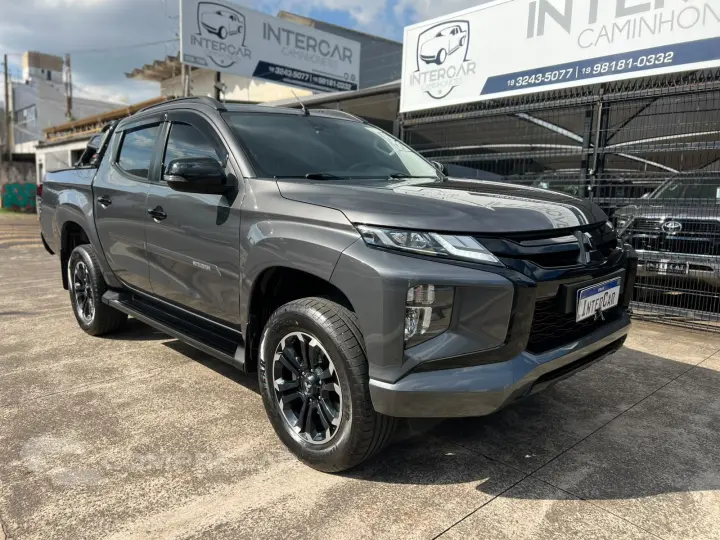 L200 TRITON 2.4 16V Turbo Sport HPE CD 4X4