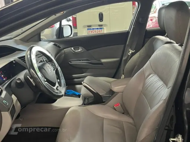 CIVIC - 1.8 LXL 16V 4P AUTOMÁTICO