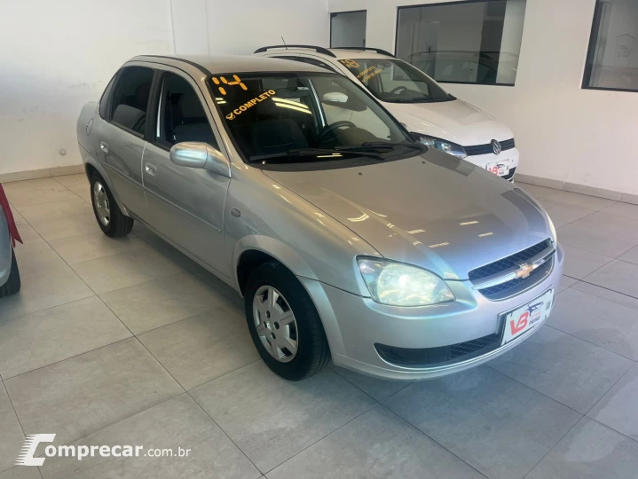 CLASSIC 1.0 MPFI LS 8V FLEX 4P MANUAL