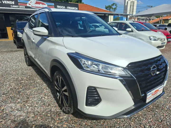 Kicks 1.6 16V Flexstart Advance Xtronic