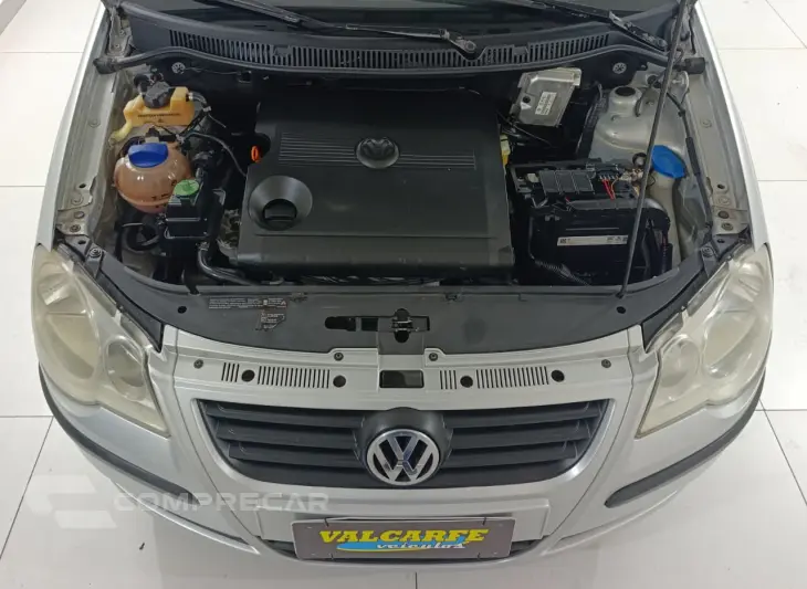 POLO SEDAN 1.6 8V