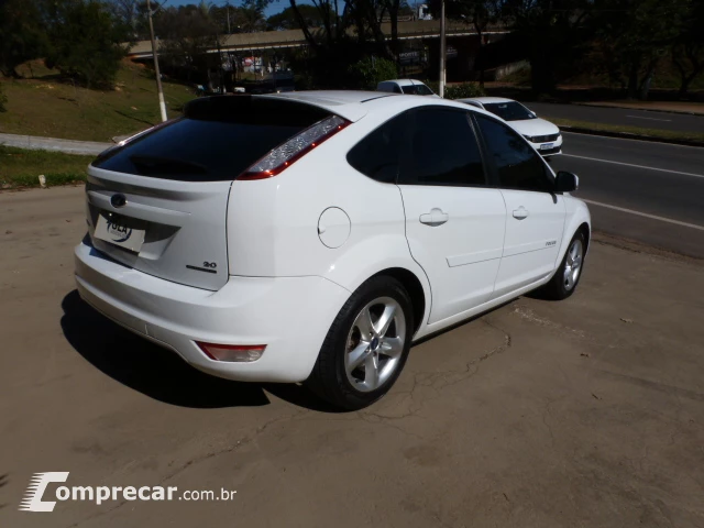 FOCUS 2.0 GLX 16V