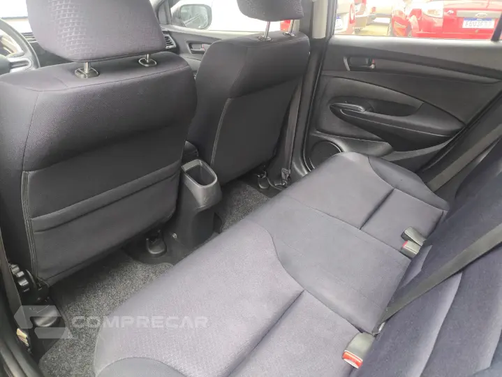 CITY 1.5 DX Sedan 16V