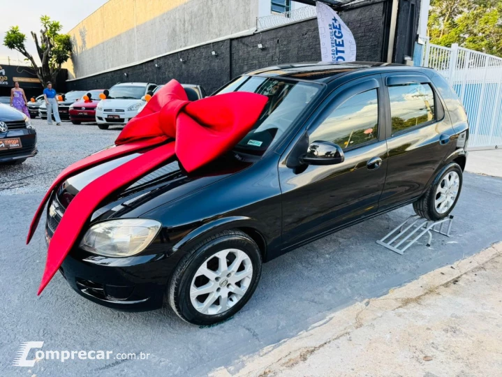 CELTA 1.0 MPFI LT 8V