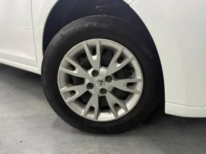SANDERO 1.0 12V SCE FLEX ZEN MANUAL