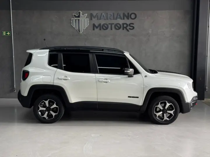 RENEGADE 2.0 16V TURBO DIESEL TRAILHAWK 4P 4X4 AUTOMÁTICO