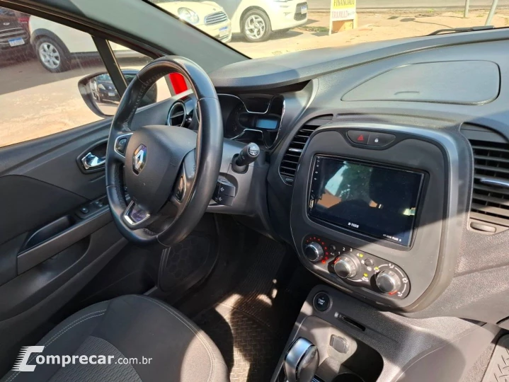 Captur 1.6 16V Sce Flex Life X-Tronic