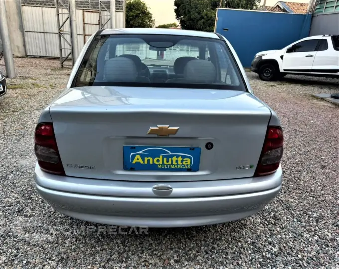 Classic Sedan 1.0 4P VHCE FLEX LS