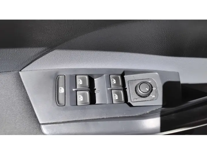 T-CROSS 1.0 200 TSI TOTAL FLEX AUTOMÁTICO