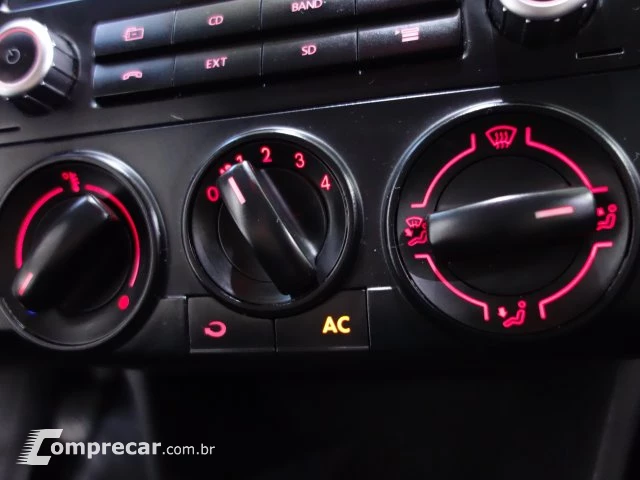 POLO - 1.6 MI 8V 4P MANUAL