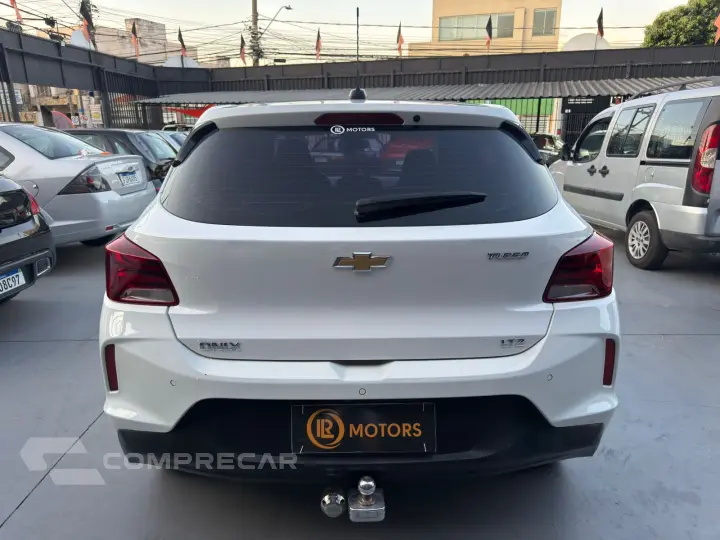 ONIX 1.0 Turbo LTZ