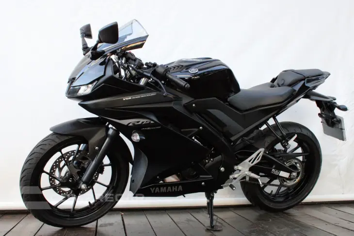 YAMAHA YZF R15