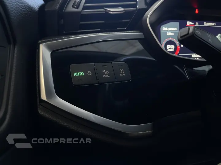 Q3 2.0 40 TFSI GASOLINA PERFORMANCE BLACK QUATTRO TIPTRONIC