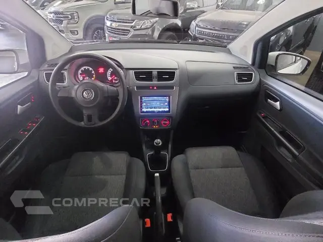 FOX - 1.6 MI 8V 4P MANUAL