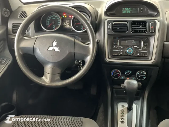 Pajero TR4 2.0 16V