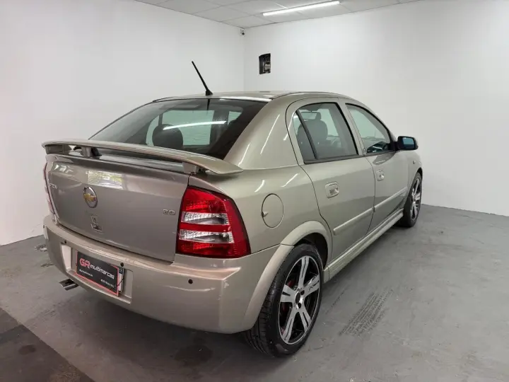 Astra Advantage 2.0 MPFI 8V FlexPower 5p