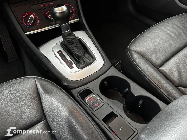 Q3 1.4 TFSI ATTRACTION FLEX 4P S TRONIC