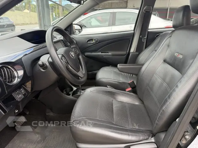 ETIOS SEDAN - 1.5 PLATINUM SEDAN 16V 4P AUTOMÁTICO