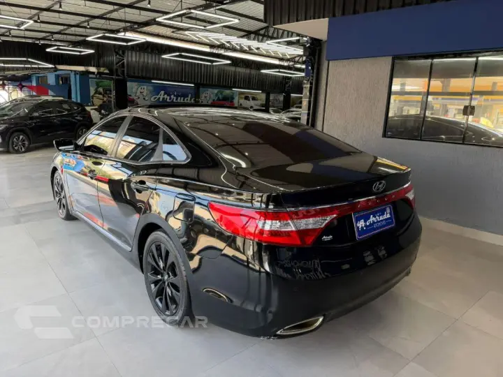 AZERA 3.0 V6 24V 4p Aut.