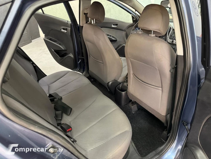 HB20S 1.6 Comfort Plus 16V