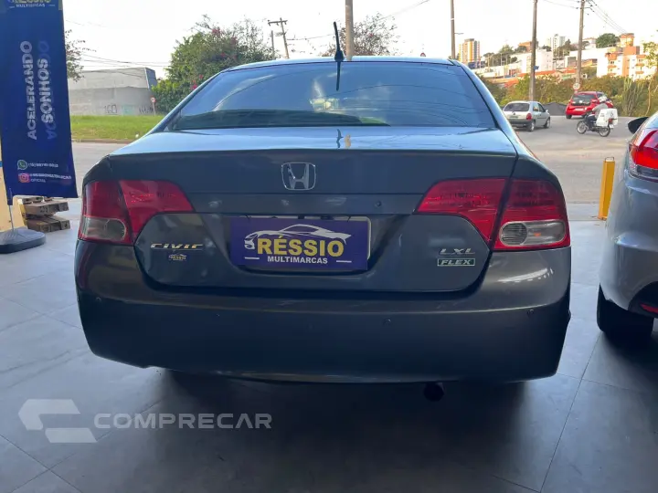 CIVIC 1.8 LXL 16V