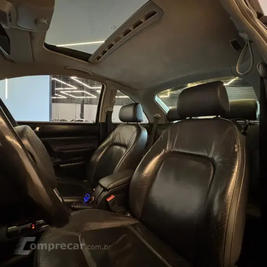 New Beetle 2.0 Mi Mec./Aut.