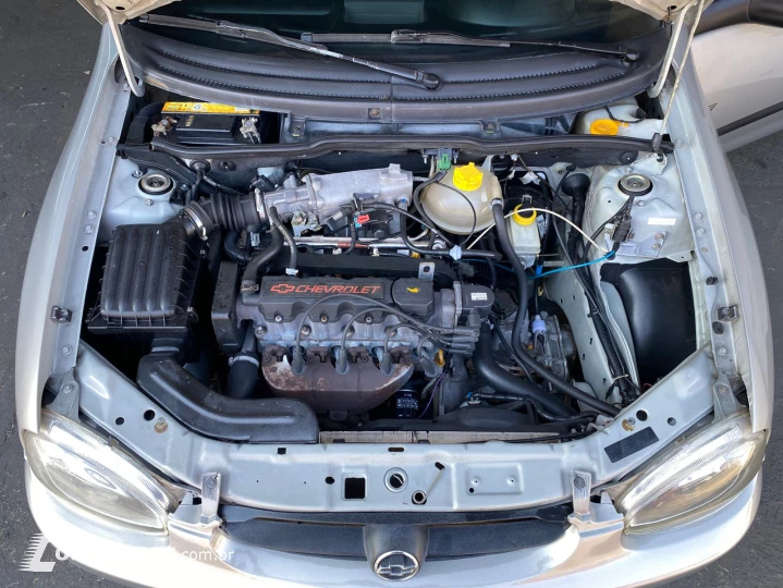 CORSA 1.6 MPFI Classic Sedan 8V
