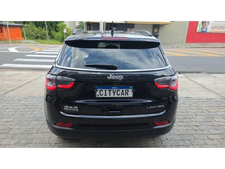 COMPASS 2.0 16V DIESEL LIMITED 4X4 AUTOMÁTICO