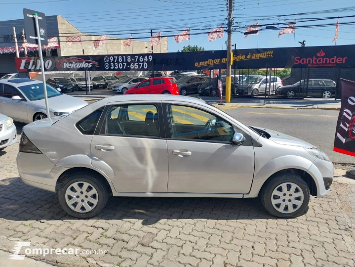 FIESTA 1.0 MPI Sedan 8V