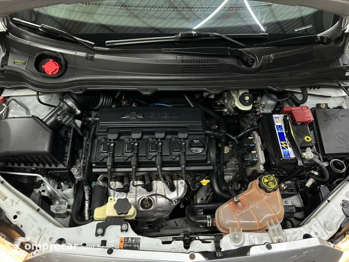 ONIX HATCH LT 1.0 8V FlexPower 5p Mec.