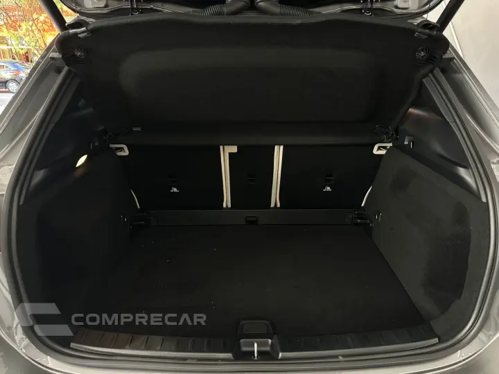 GLA 200 Progressive 1.3 TB 16V Aut.(Híb)