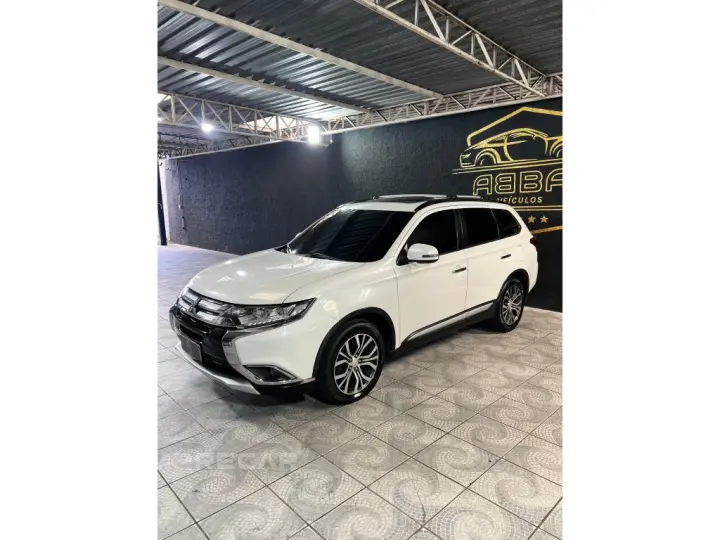 OUTLANDER 2.2 4X4 16V DIESEL 4P AUTOMÁTICO